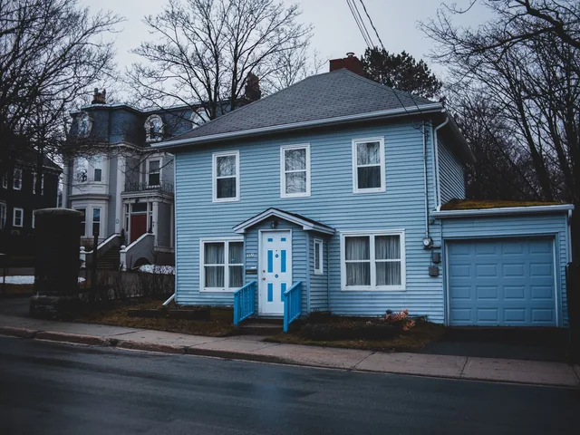 Two-story house in Washington NC served for water leak repair